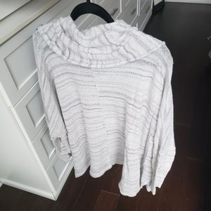 Free People Sweater Off the shoulder